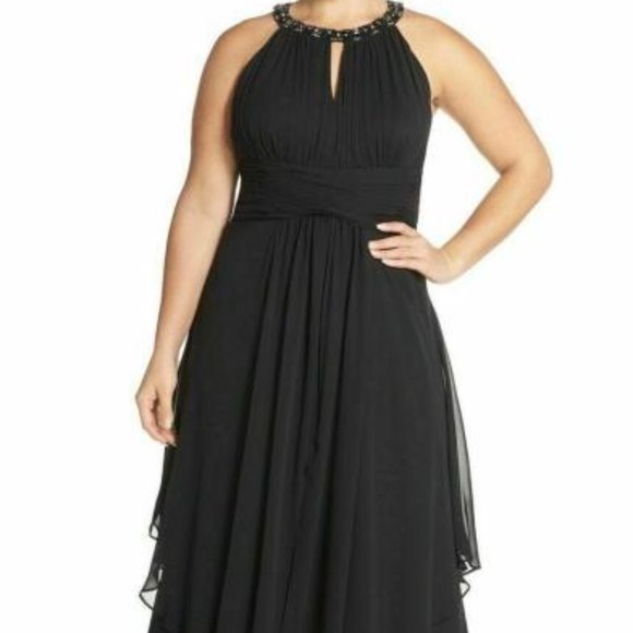 Eliza J Embellished Key Hole Halter Chiffon Gown Sz 10 - Picture 1 of 8
